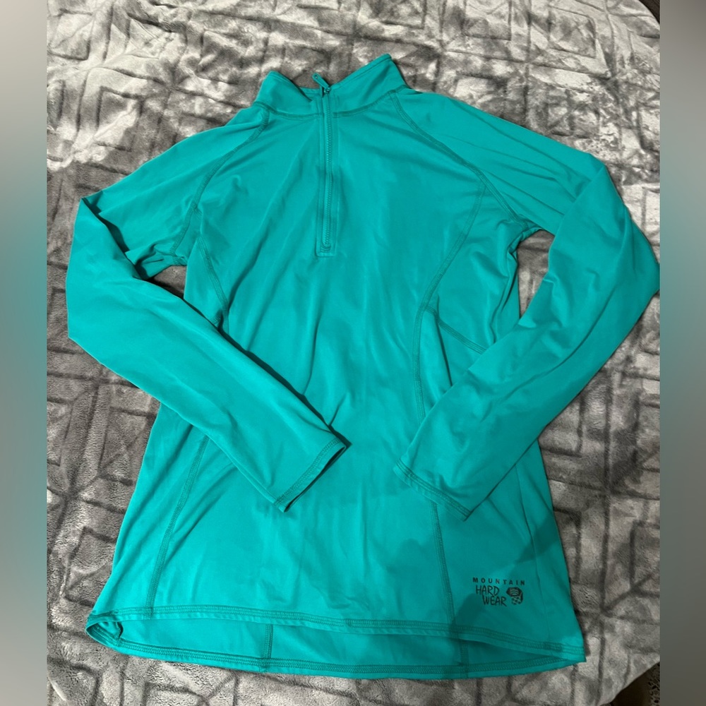 Mountain Hardwear half zip